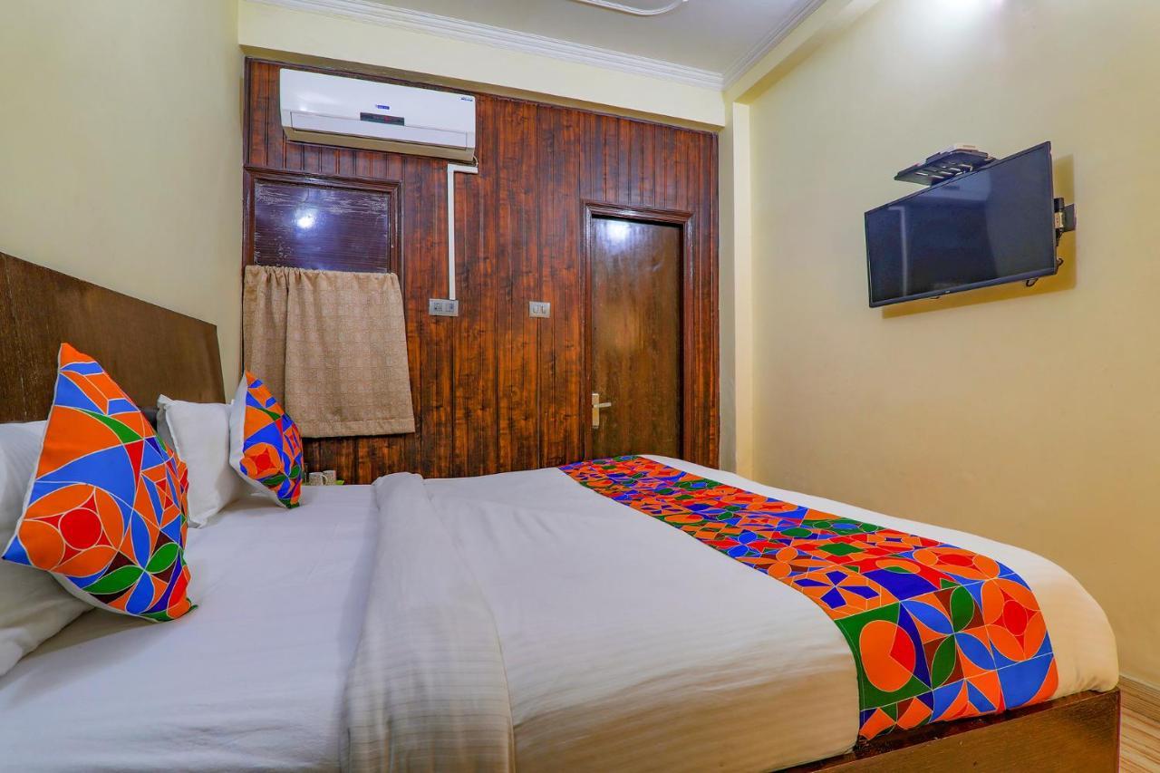 Fabhotel Prakash Palace Varanasi Exterior photo