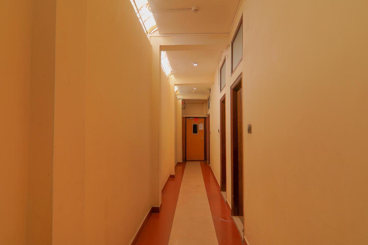 Fabhotel Prakash Palace Varanasi Exterior photo